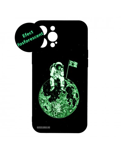 Husă iPhone 12 Pro MAX LUXO TPU Astronaut on the Moon