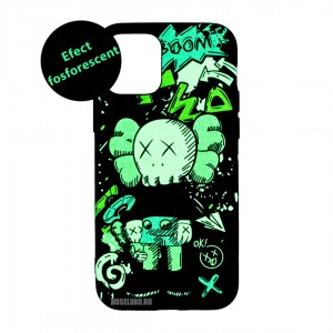 Husă iPhone 12 / 12 Pro LUXO TPU Invasion Kaws