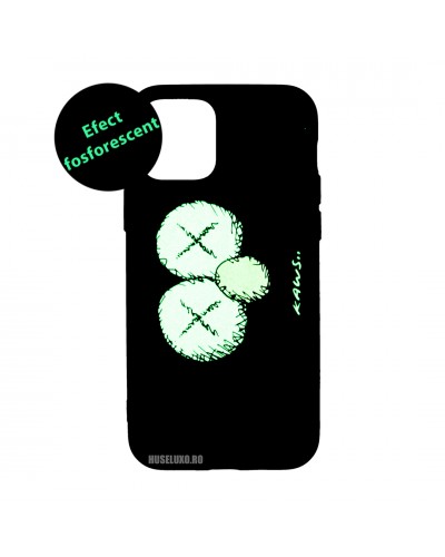 Husă iPhone 12 / 12 Pro LUXO TPU Peek a Kaws