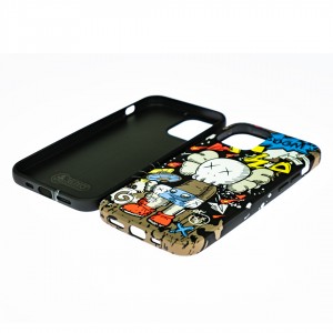 Husă iPhone 12 / 12 Pro LUXO TPU Invasion Kaws