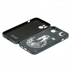 Husă iPhone 13 LUXO TPU Astronaut on the Moon