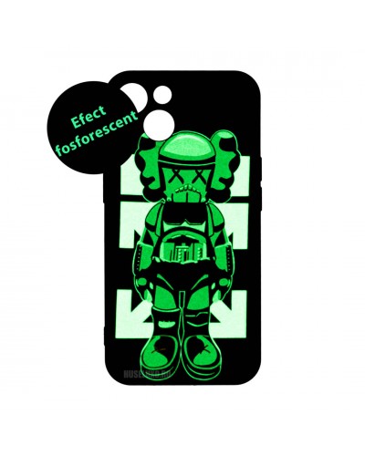 Husă iPhone 14 LUXO TPU Darktrooper Kaws Husă iPhone 14 LUXO TPU Darktrooper Kaws