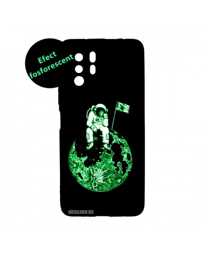 Husă Xiaomi Redmi Note 10 Pro 5G LUXO TPU Astronaut on the Moon Husă Xiaomi Redmi Note 10 Pro 5G LUXO TPU Astronaut on the Moon