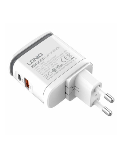Incarcator de retea cu LED LDNIO A2423C, 1x USB, 1x USB-C, PD, QC 3.0, 25W - Alb