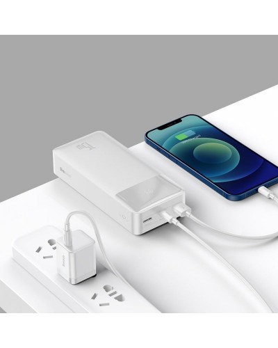 Baterie Externa BASEUS Bipow Digital Display Power Bank 30000mAh 15W - Alb Baterie Externa BASEUS Bipow Digital Display Power Bank 30000mAh 15W - Alb