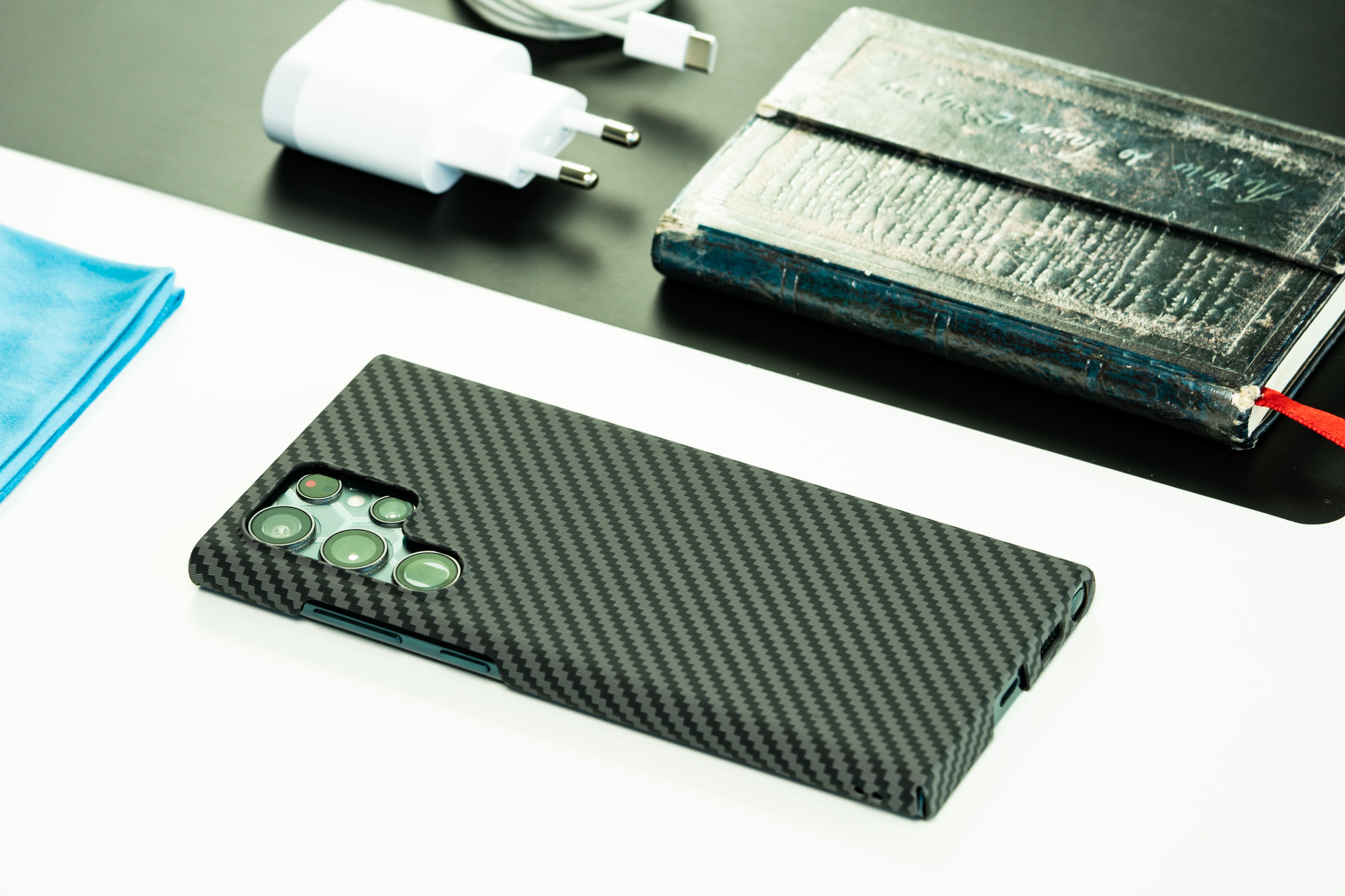 Husă LUXO Kevlar textură carbon premium